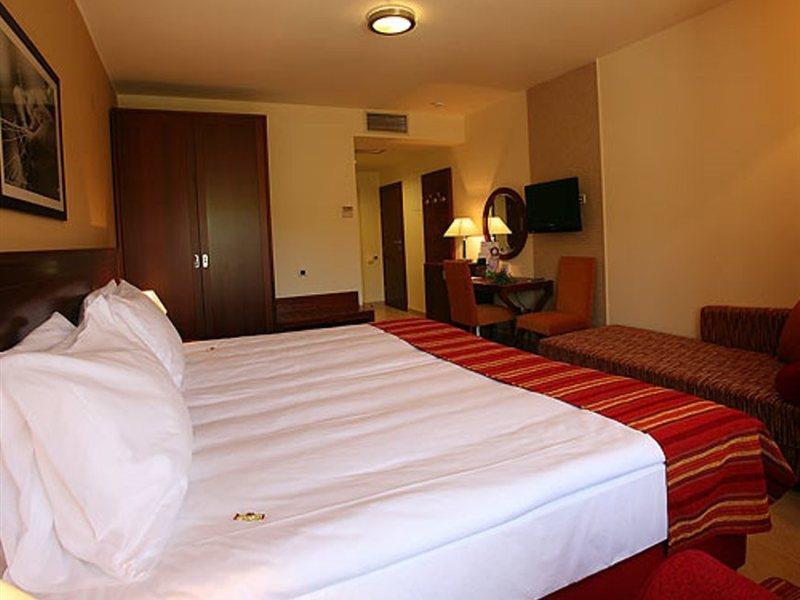Valamar Atrium Residence Baška Dış mekan fotoğraf